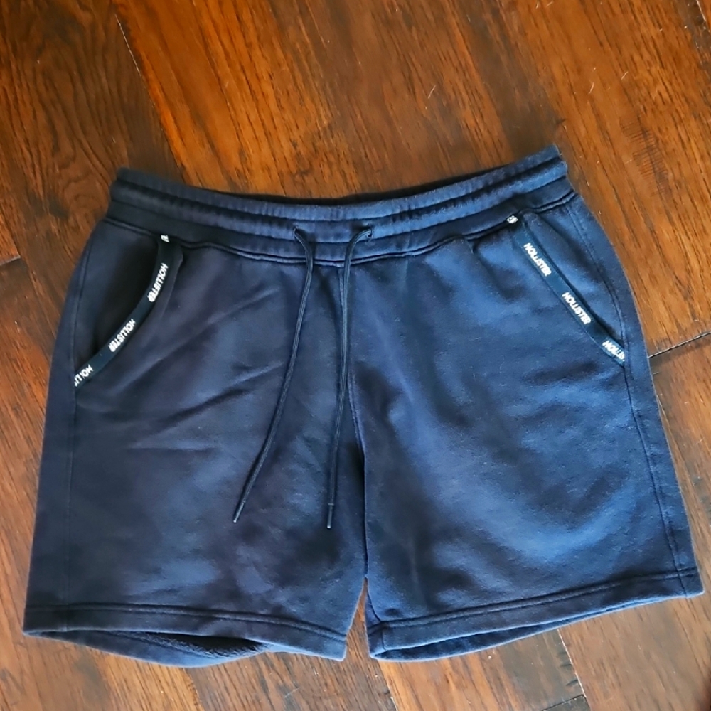 Hollister Womens Black Athletic Shorts with Elastic Waistband Sz M